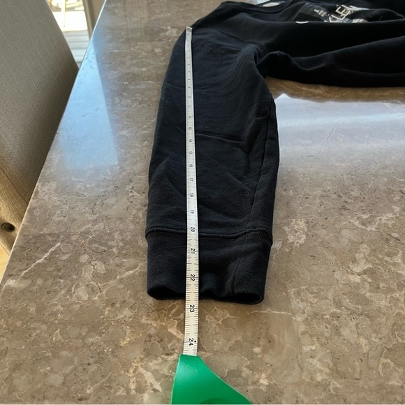 Calvin klein black long sleeve crew neck sweatshirt size XL - Picture 8 of 9